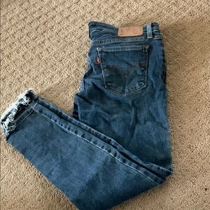 Levi's Jeans with Distressed Hem size 27